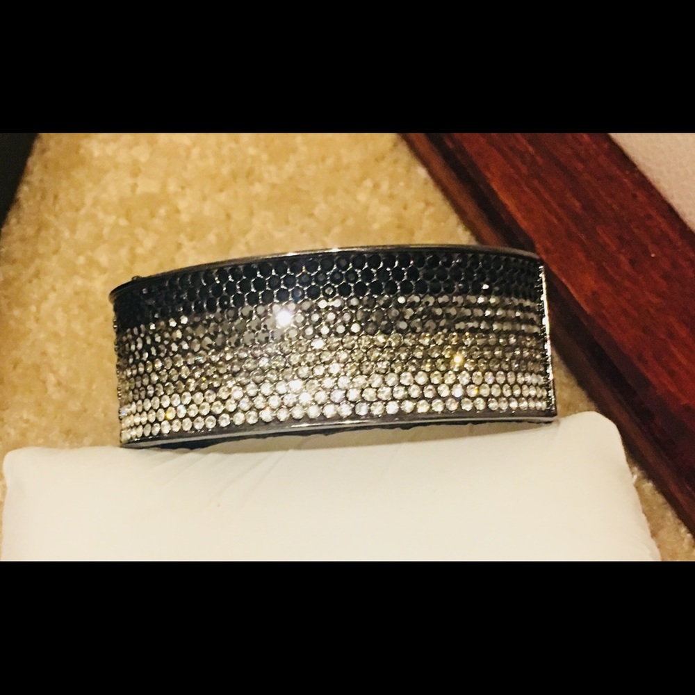 Multi tone Cut Crystals Bracelet